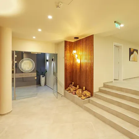 Modern 1Br Mountain View Walk To Ski Lift בנסקו