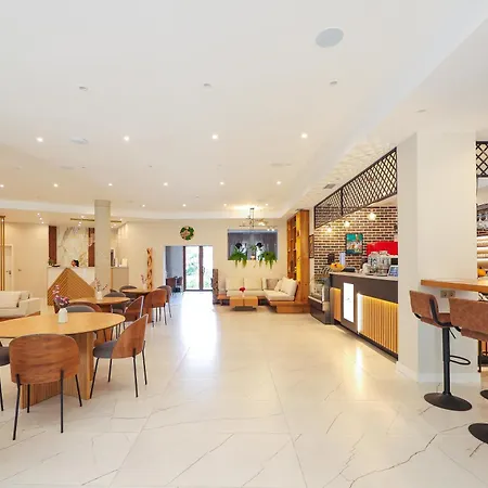 Modern 1Br Mountain View Spa Walk To Ski Lift Bansko