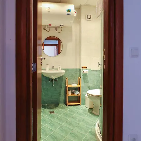 Stylish 1br Balcony Walk To Lift & * Bansko