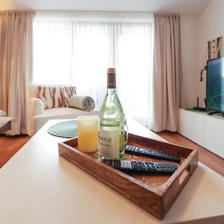 1br For 4 W Balcony View Near Lift Appartement