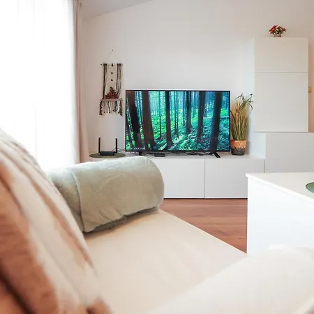 Modern 1Br Mountain View Walk To Ski Lift דירה בנסקו