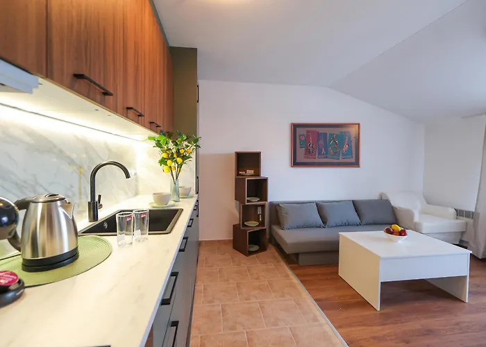 Stylish 1Br Bansko Balconyiwalk To Ski Lift & Spa 公寓