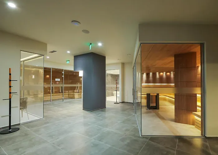 Stylish 1Br Bansko Balconyiwalk To Ski Lift & Spa 班斯科