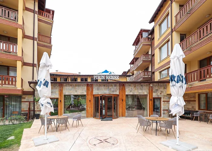 Stylish 1Br Bansko Balconyiwalk To Ski Lift & Spa 公寓