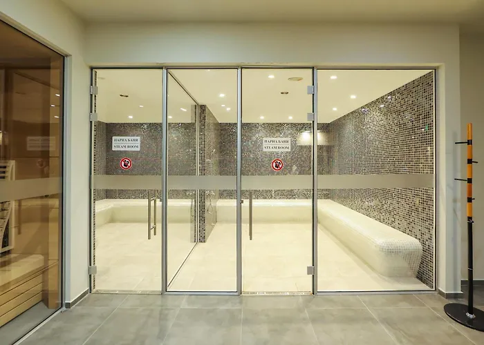 Stylish 1Br Bansko Balconyiwalk To Ski Lift & Spa