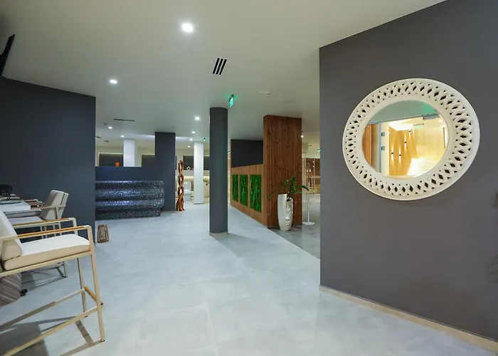 Bansko Nest 1BR Mountain View near Ski Lift Bansko