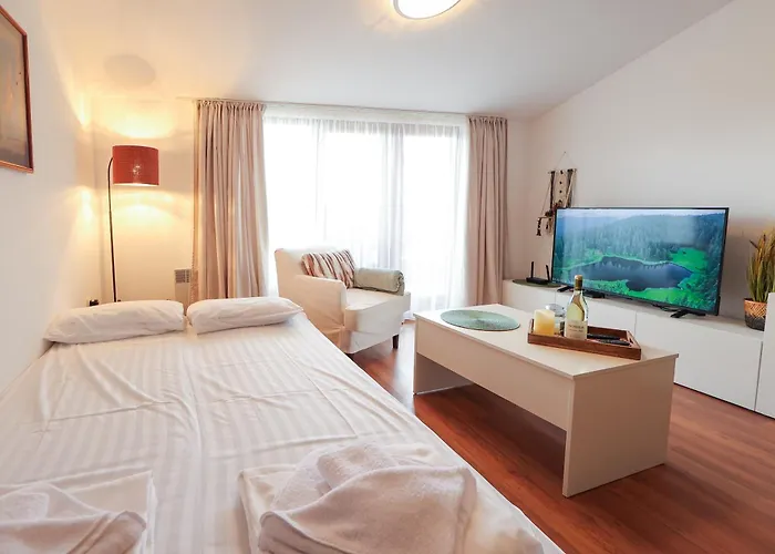 Stylish 1Br Bansko Balconyiwalk To Ski Lift & Spa * 班斯科