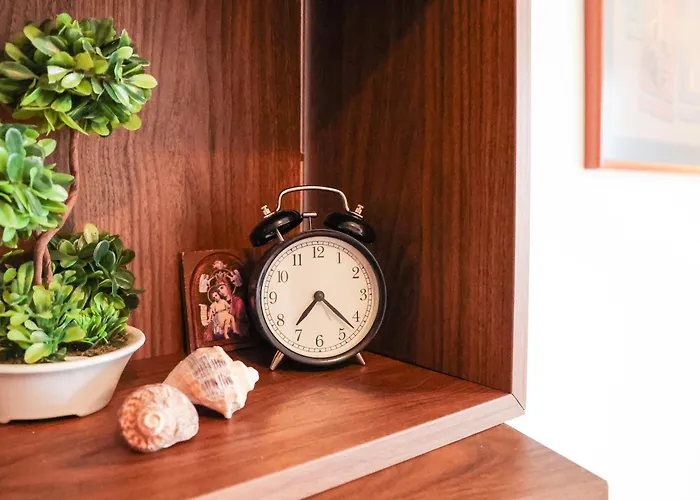 Bansko Nest 1BR Mountain View near Ski Lift *